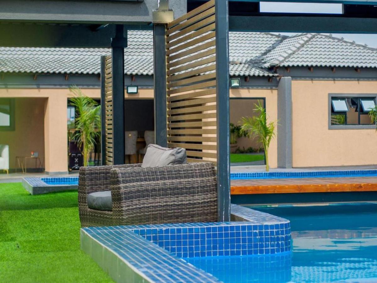 The Lux Hotel And Resorts Louis Trichardt Extérieur photo