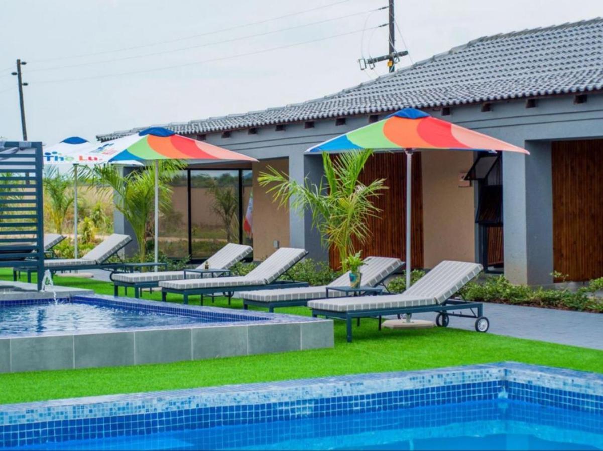 The Lux Hotel And Resorts Louis Trichardt Extérieur photo